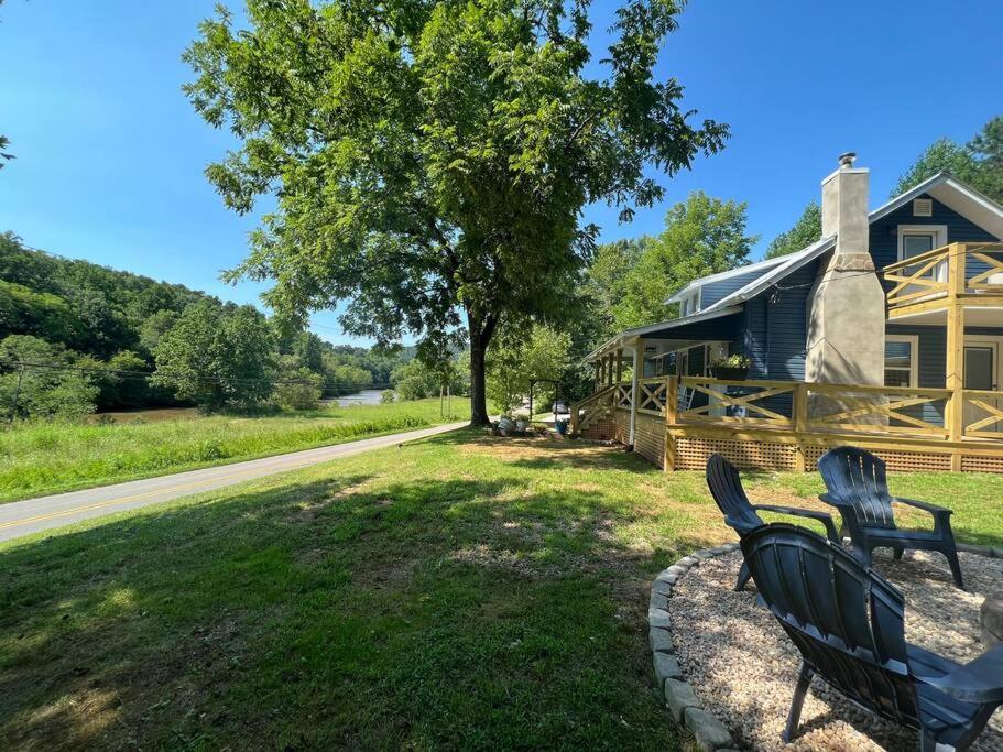 Riverside Relaxer W/Hot Tub+Fire Pit +Wifi & View 프랭클린 외부 사진