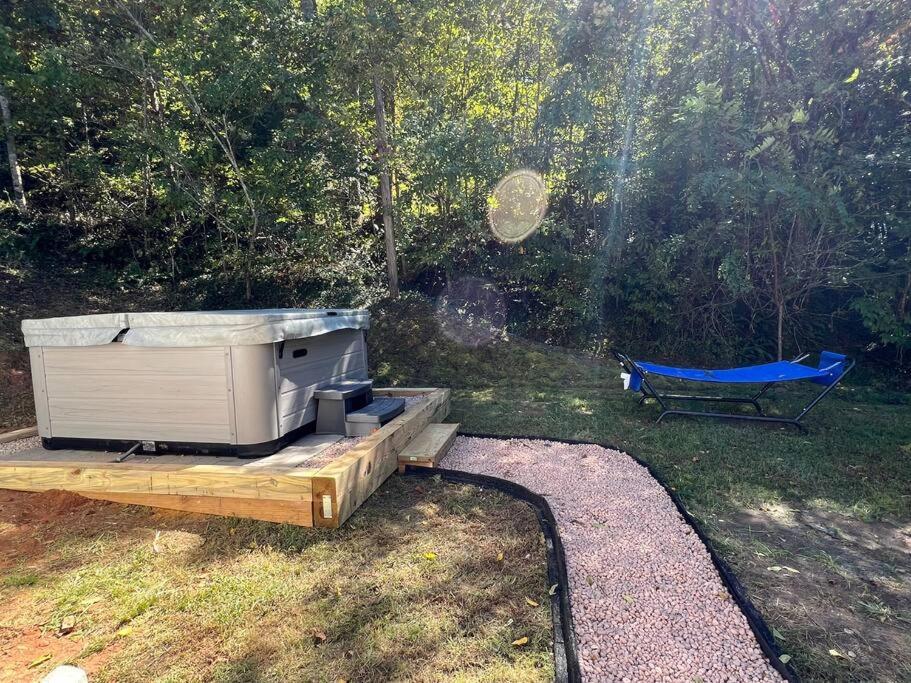 Riverside Relaxer W/Hot Tub+Fire Pit +Wifi & View 프랭클린 외부 사진
